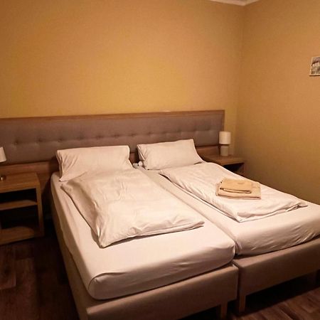 Hotel Zur Post Limburg Bad Camberg Hunfelden Buitenkant foto