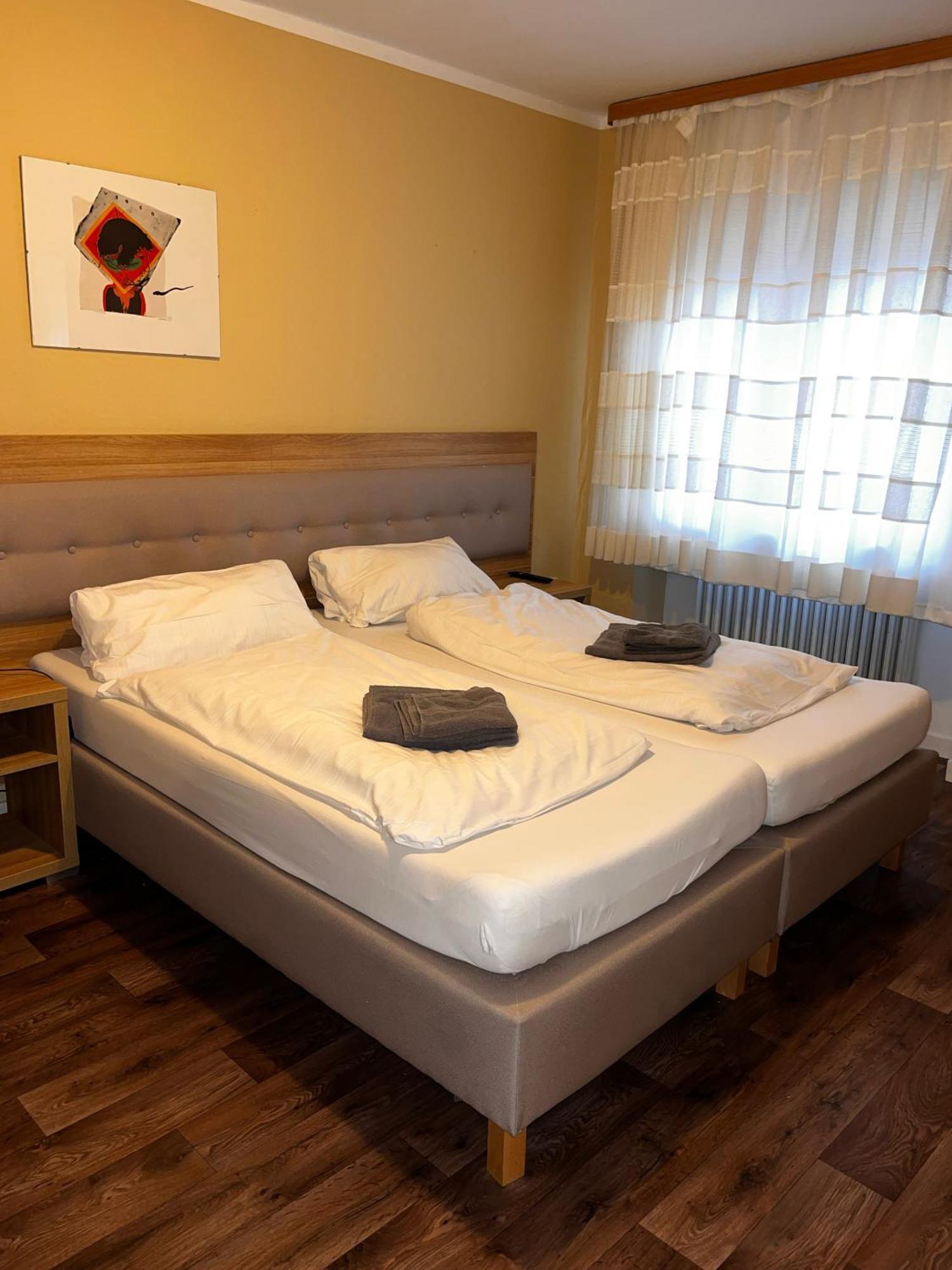 Hotel Zur Post Limburg Bad Camberg Hunfelden Buitenkant foto