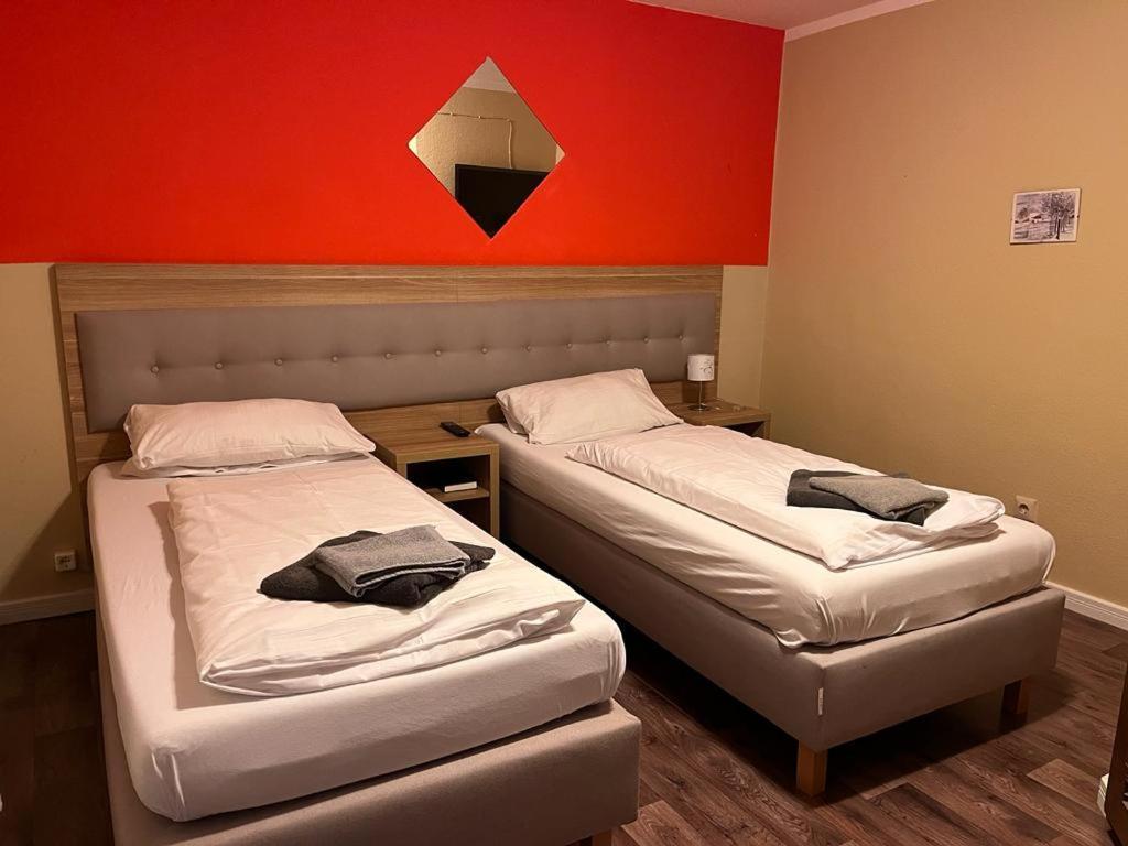 Hotel Zur Post Limburg Bad Camberg Hunfelden Buitenkant foto