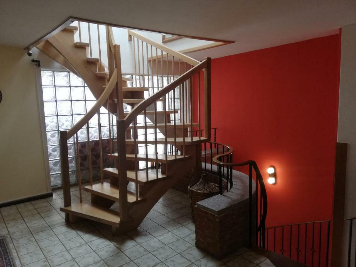 Hotel Zur Post Limburg Bad Camberg Hunfelden Buitenkant foto
