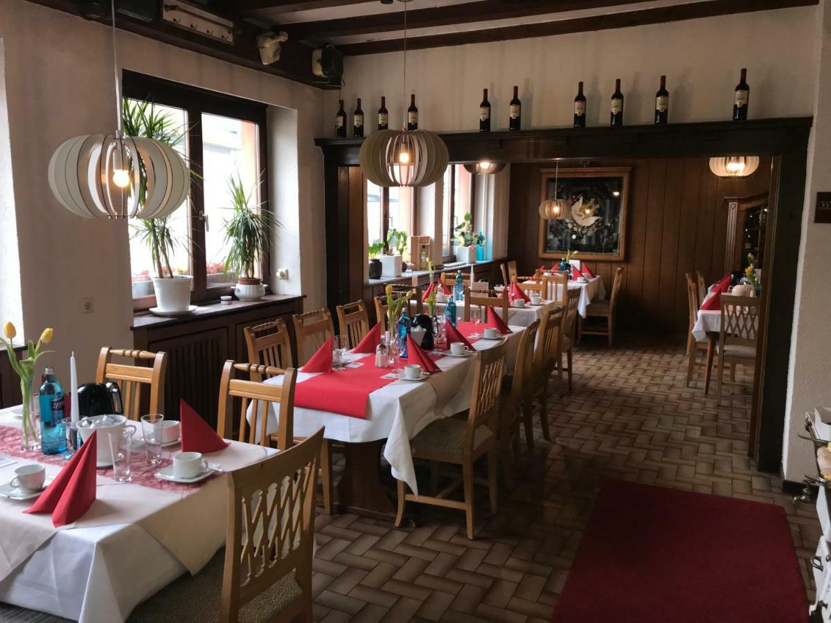 Hotel Zur Post Limburg Bad Camberg Hunfelden Buitenkant foto